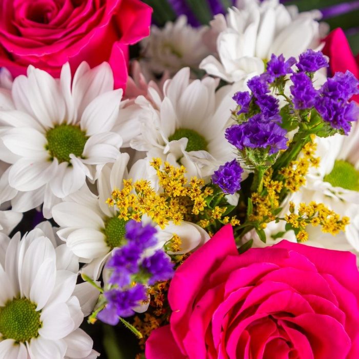 Букет из 5 роз и хризантем, фото 5